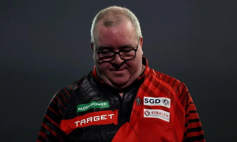 Prem Darts fan favourite's place in jeopardy after dropping out of top four
