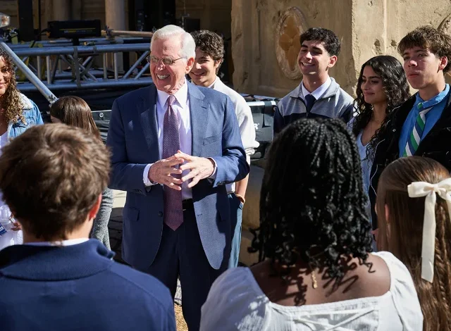 President Christofferson Encourages Youth to Walk With Christ in 2026
