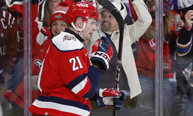 Protas Out For Capitals vs. Blackhawks With Lower-Body Injury