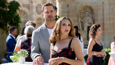 Rachael Leigh Cook Mixes Twists & a 'Slow Burn' in New Hallmark Movie