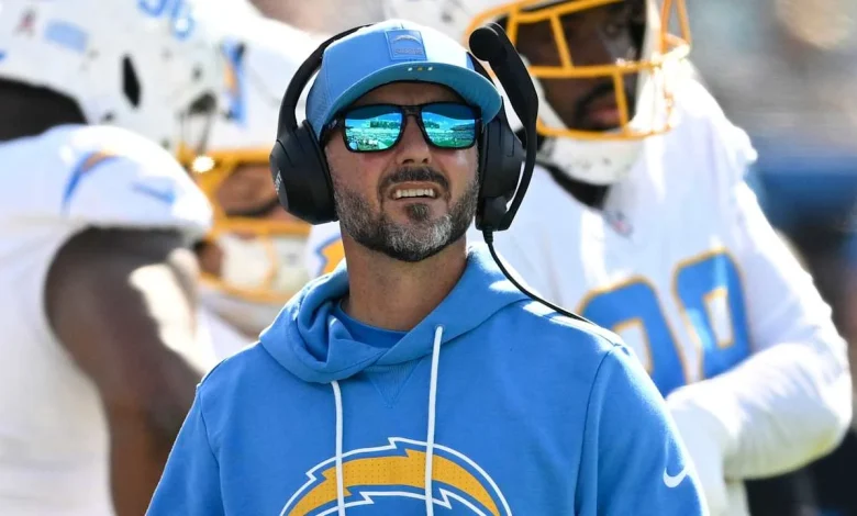 Ravens hire Chargers defensive coordinator Jesse Minter as next head coach