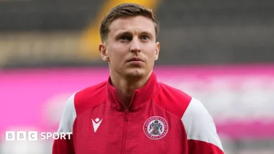 Reading sign Accrington Stanley defender Benn Ward