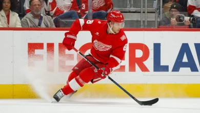 Red Wings extend defenseman Ben Chiarot with three-year deal