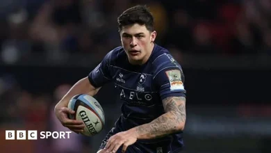 Rees-Zammit signs 'long-term' deal with Bristol
