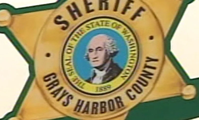 Remains found on Washington beach identified as former Oregon mayor after nearly 20 years