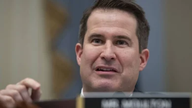 Rep. Moulton introduces ICE defunding bill, calls issue shutdown-worthy