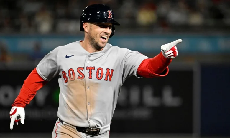 Report: Alex Bregman agrees to five-year, $175M contract with Cubs