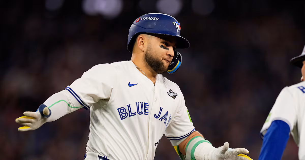 Report: Mets sign Bichette to three-year, $126M deal