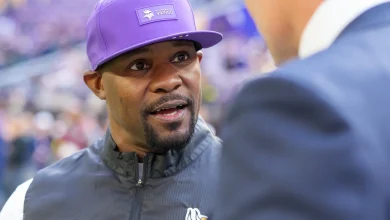 Reports: Brian Flores, Anthony Weaver to have in-person interviews with Steelers