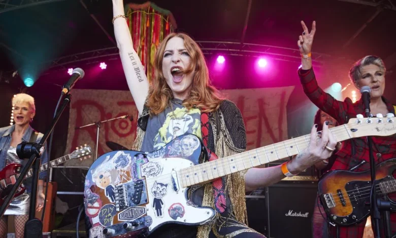 'Riot Women' review: Rockin' middle-aged, menopausal women