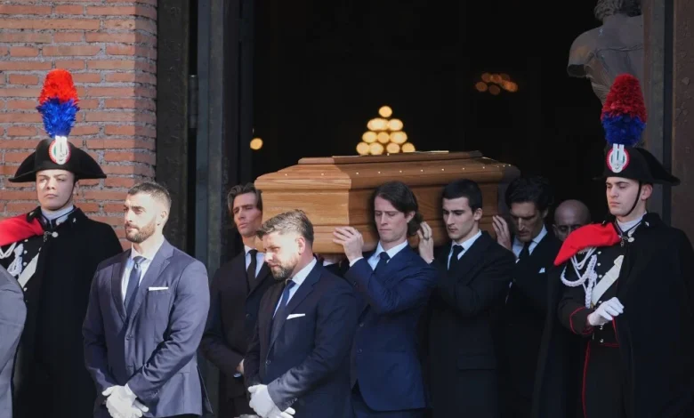 Rome holds funeral for fashion icon Valentino