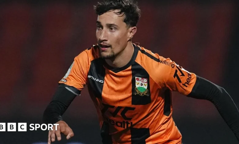 Ryan Galvin: Carlisle United sign Barnet full-back for undisclosed fee