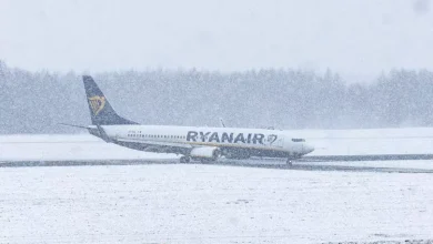 Ryanair flight in Edinburgh landing due to 'unexpected' conditions