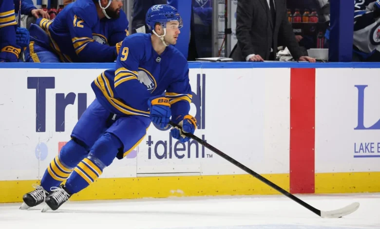 Sabres’ Josh Norris leaves game vs. Flyers with upper-body injury