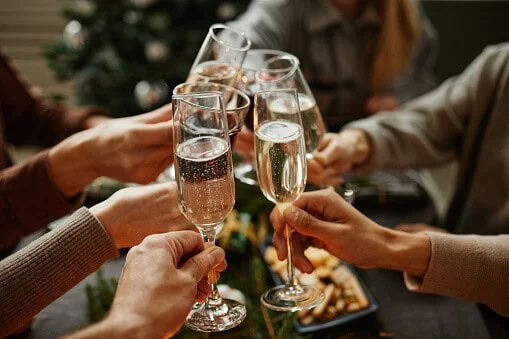Safe and fun ways to celebrate New Year’s Eve without fireworks