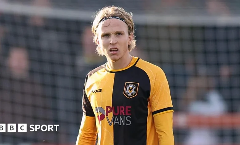 Sammy Braybrooke joins Chesterfield on loan until the end of the season