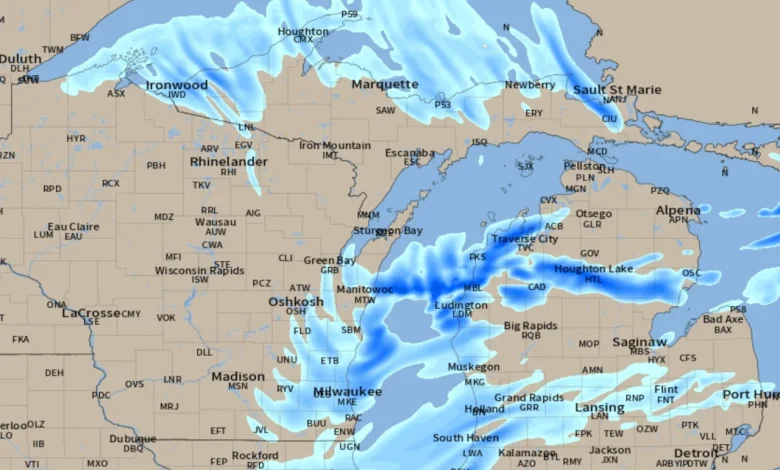 Saturday Weather Update: Odd area gets heavy lake-effect today, some get foot of snow by Tuesday