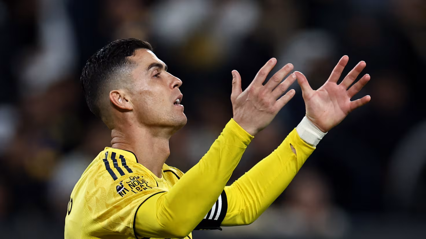 Se tambalea el primer título de Cristiano