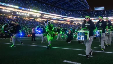 Seahawks fever is in full swing with Friday boat parade and fan rally