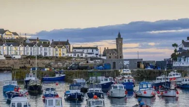 Second home crisis leaves Porthleven demanding 'build more houses for locals'