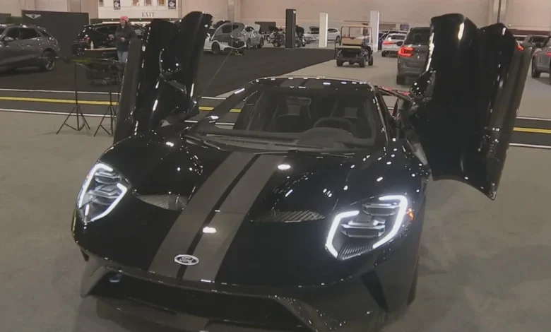 Seeing $1 million sports cars, new electric vehicles and more at Philadelphia Auto Show