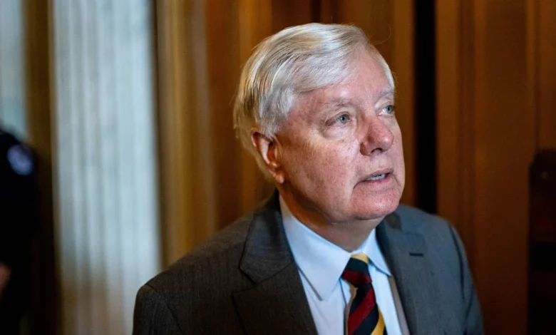 Sen. Lindsey Graham held up shutdown deal over provision letting him and others sue DOJ