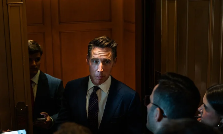 Senate blocks Venezuela war powers bill after Vance breaks deadlock - The Washington Post