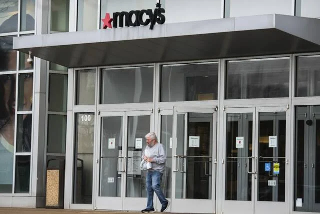Shoppers lament Macy’s closing, others hopeful for recreation or entertainment venue