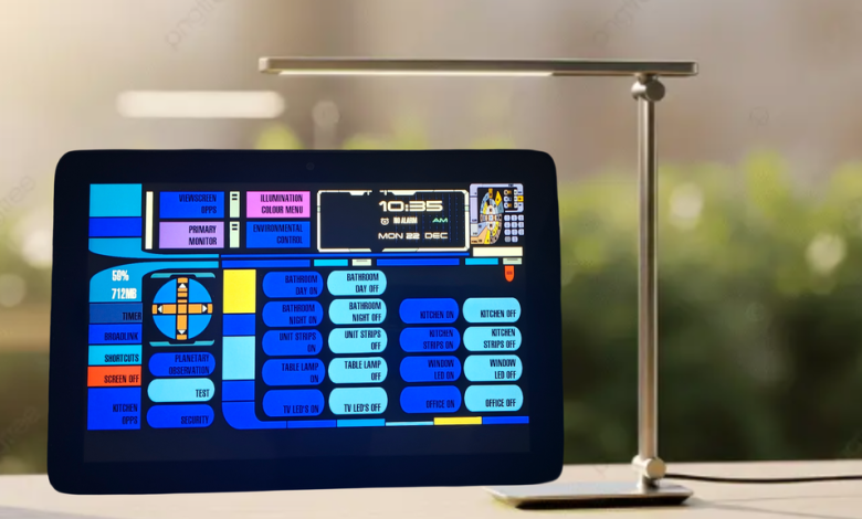 Smart Home? Make It Smart Quarters With This LCARS Dashboard