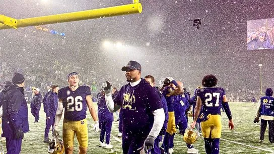 Sources: Notre Dame makes key move with Al Washington