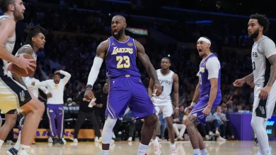 Spurs, Lakers clash in star-powered matchup