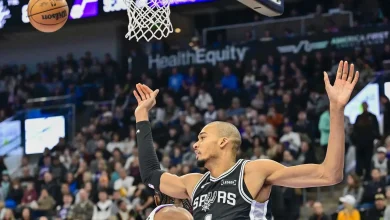 Spurs news: Victor Wembanyama caps wild sequence with Derik Queen posterization