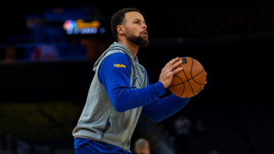 Steph Curry Wears On Shoes to Warm-Ups as Sneaker Free Agency Continues