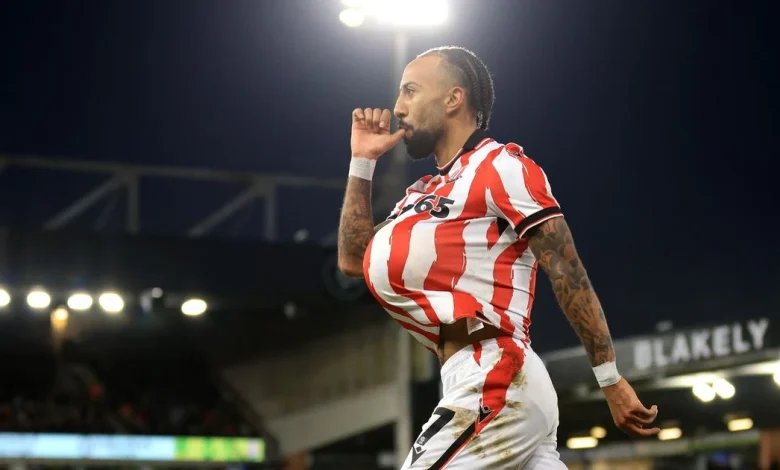 Stoke City top scorer 'on Premier League shortlist' in £65m transfer chain