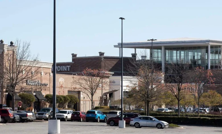 Store closings Raleigh/Durham: Legacy rugs, Macy’s, Loft