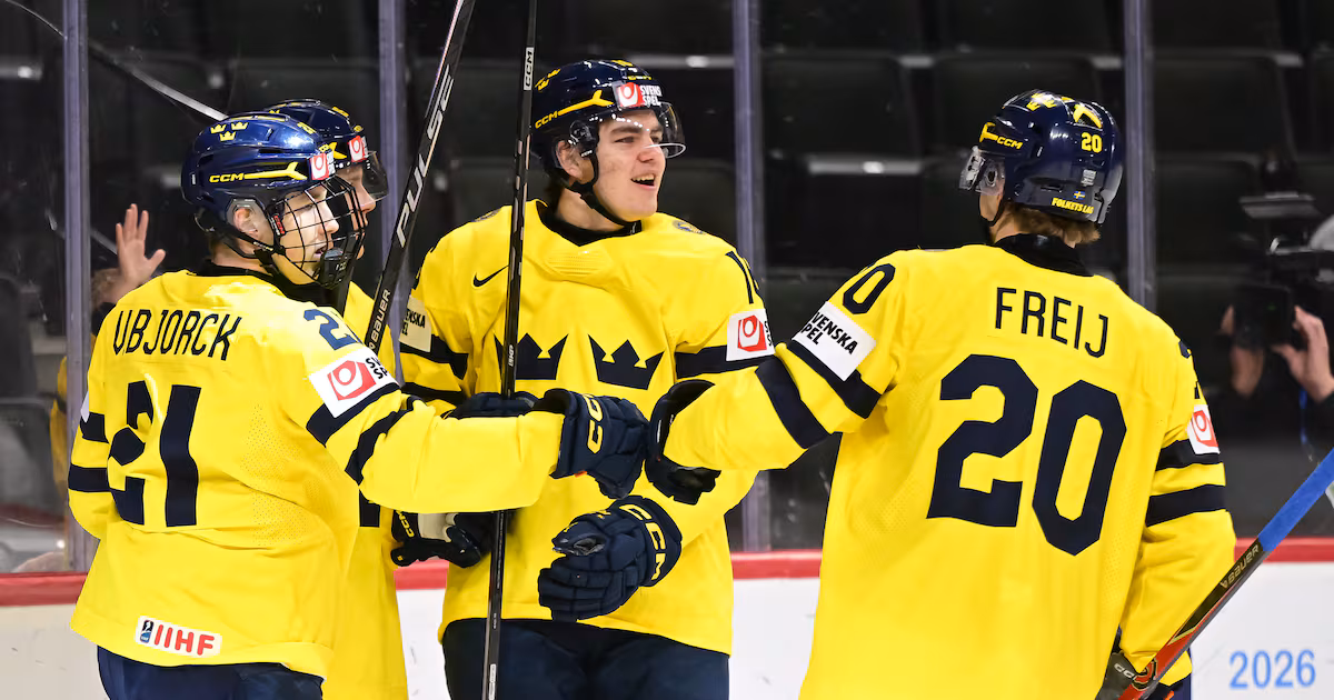 Sweden cruises past Latvia to move into World Junior semis