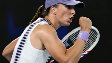 Swiatek stretched before surging to fourth round at AO 2026