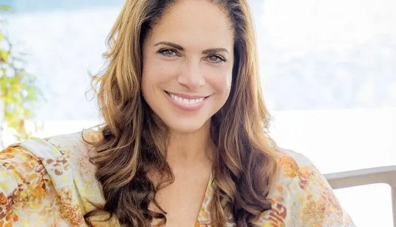 TV journalist to reign over 2026 Muses Mardi Gras parade | Mardigras