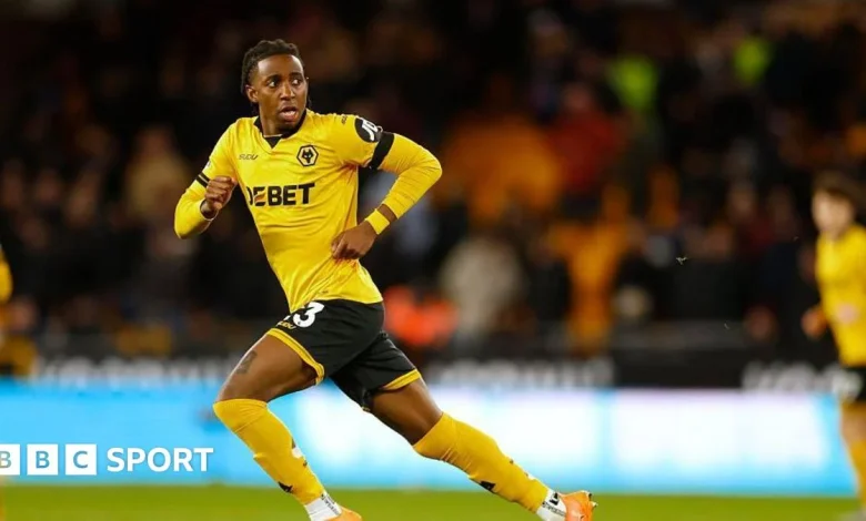 Tawanda Chirewa: Wolverhampton Wanderers winger joins Barnsley on loan