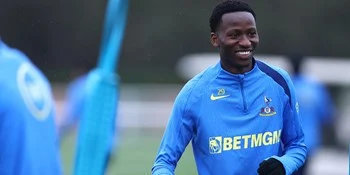 Team news | Pape, Palhinha back for Frankfurt, van de Ven out with 'minor' issue