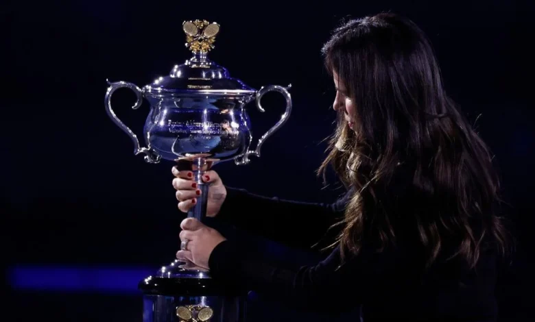 Tennis legend Jennifer Capriati steps out in rare public appearance to present trophy at Australian Open