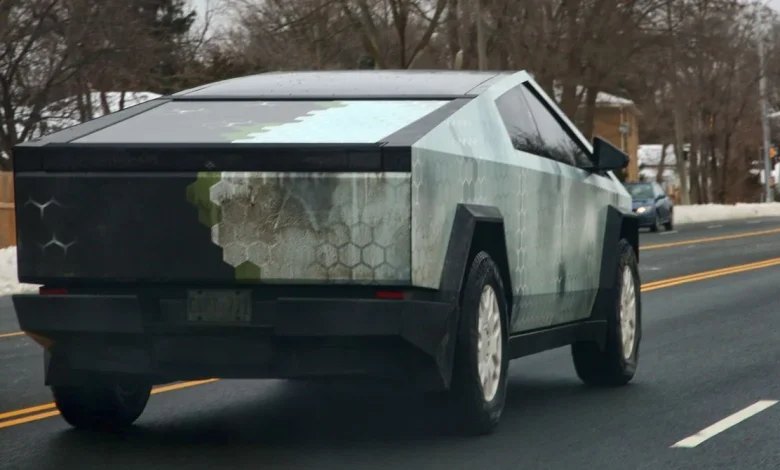 Tesla Loses Its EV Crown to BYD as Sales Keep Dropping