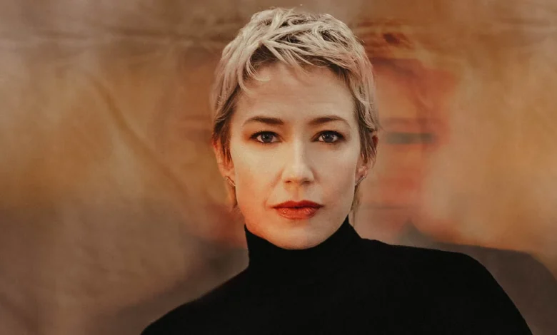 The 'Punk Rock' Return of Carrie Coon