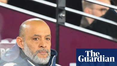 The West Ham crisis deepens and an EFL roundup | Football Weekly