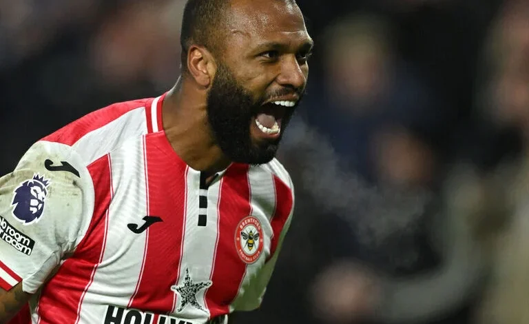 Thiago eyes Brazil squad after rise from bricklayer to record-breaker