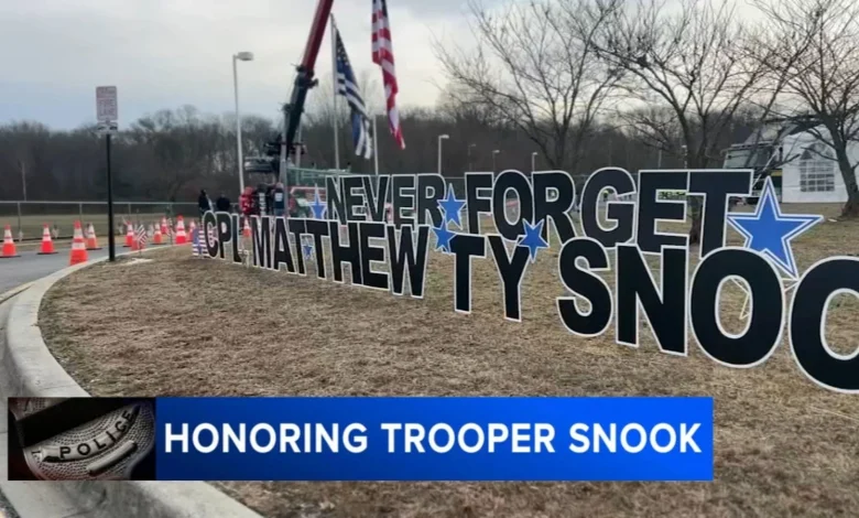 Thousands line up in Delaware to honor fallen state trooper