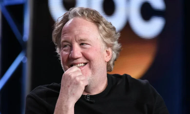 Timothy Busfield: U.S. Marshals join search, 'SVU' episode pulled