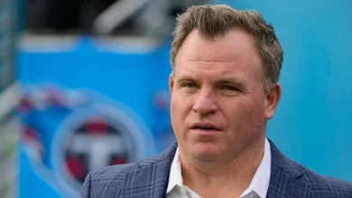 Titans restructure front office ahead of critical coaching search