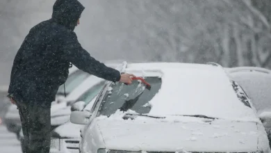 Tomorrow there will be a dangerous snowstorm, icy roads, please be careful