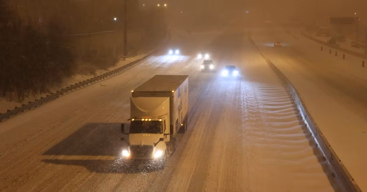 Toronto getting hit by major winter storm. Live updates here